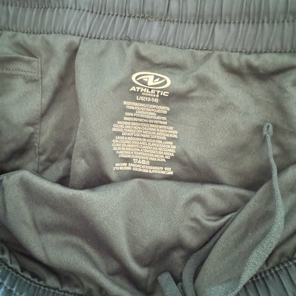 Athletic Works Shorts Bundle - Picture 11 of 13
